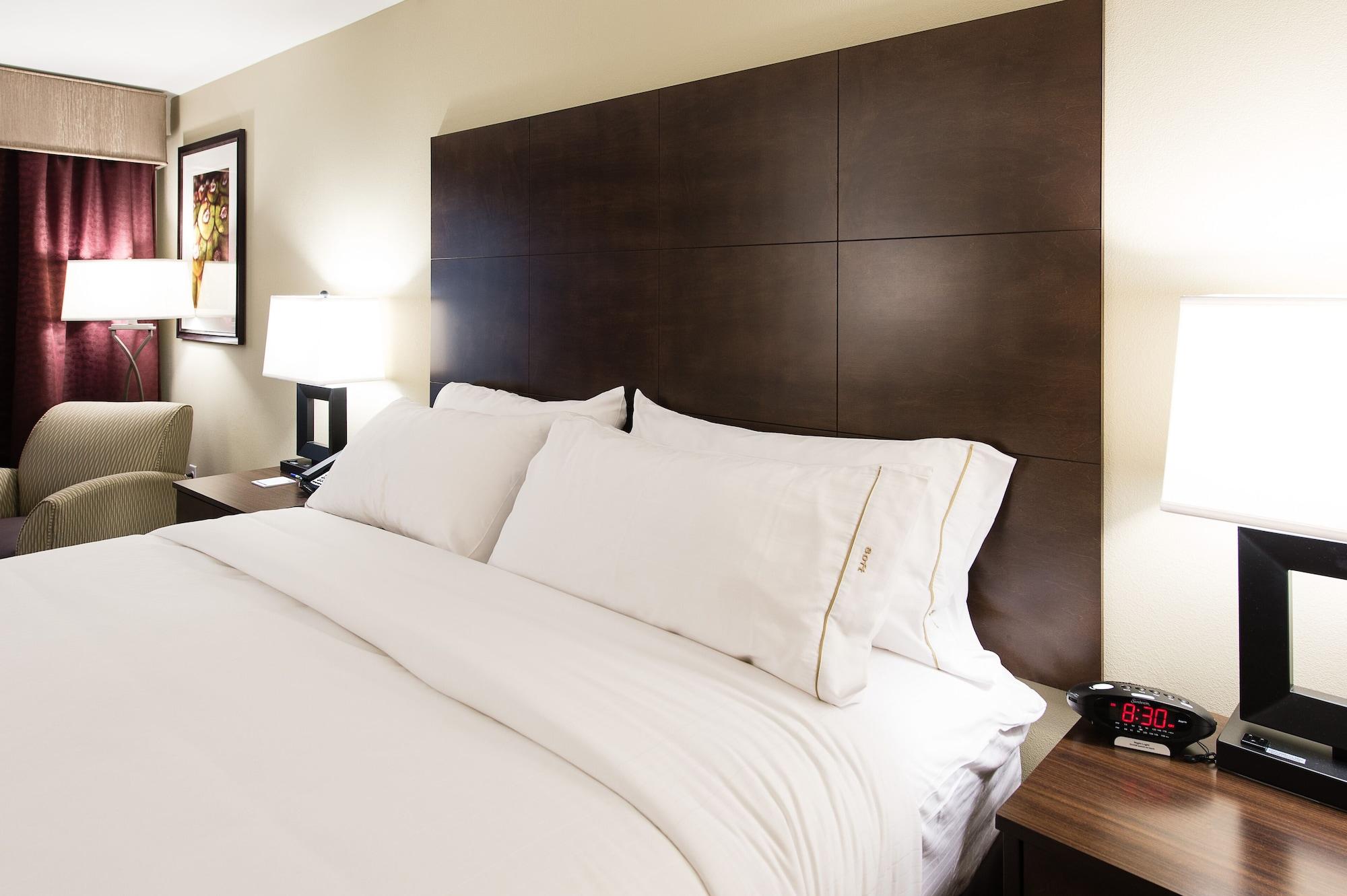 Holiday Inn Express & Suites Aiken By Ihg Exterior foto