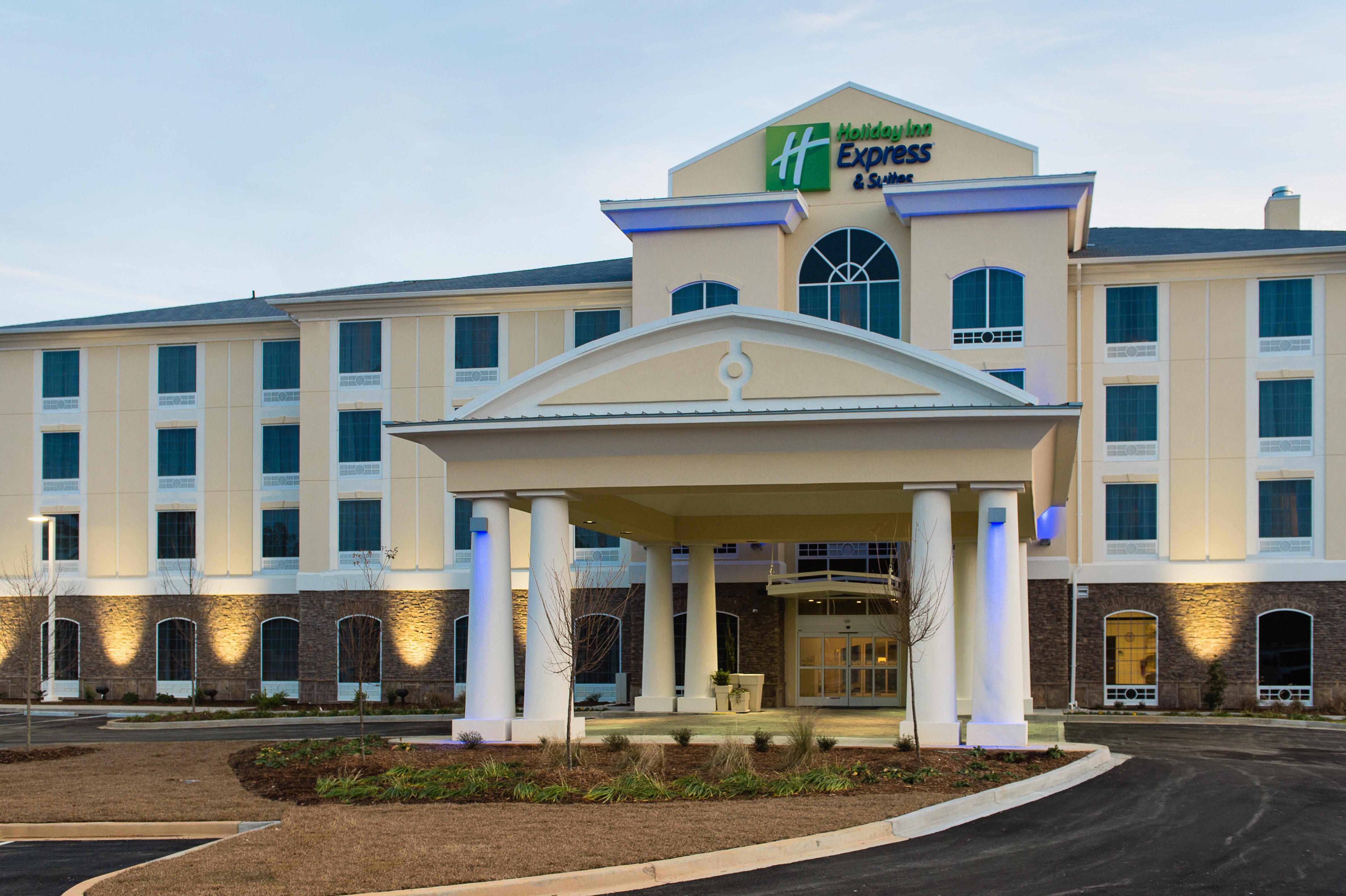 Holiday Inn Express & Suites Aiken By Ihg Exterior foto